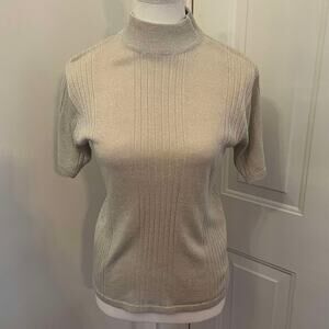 Distinctive New York Silver Knit Mockneck Short Sleeve Shirt Size Small